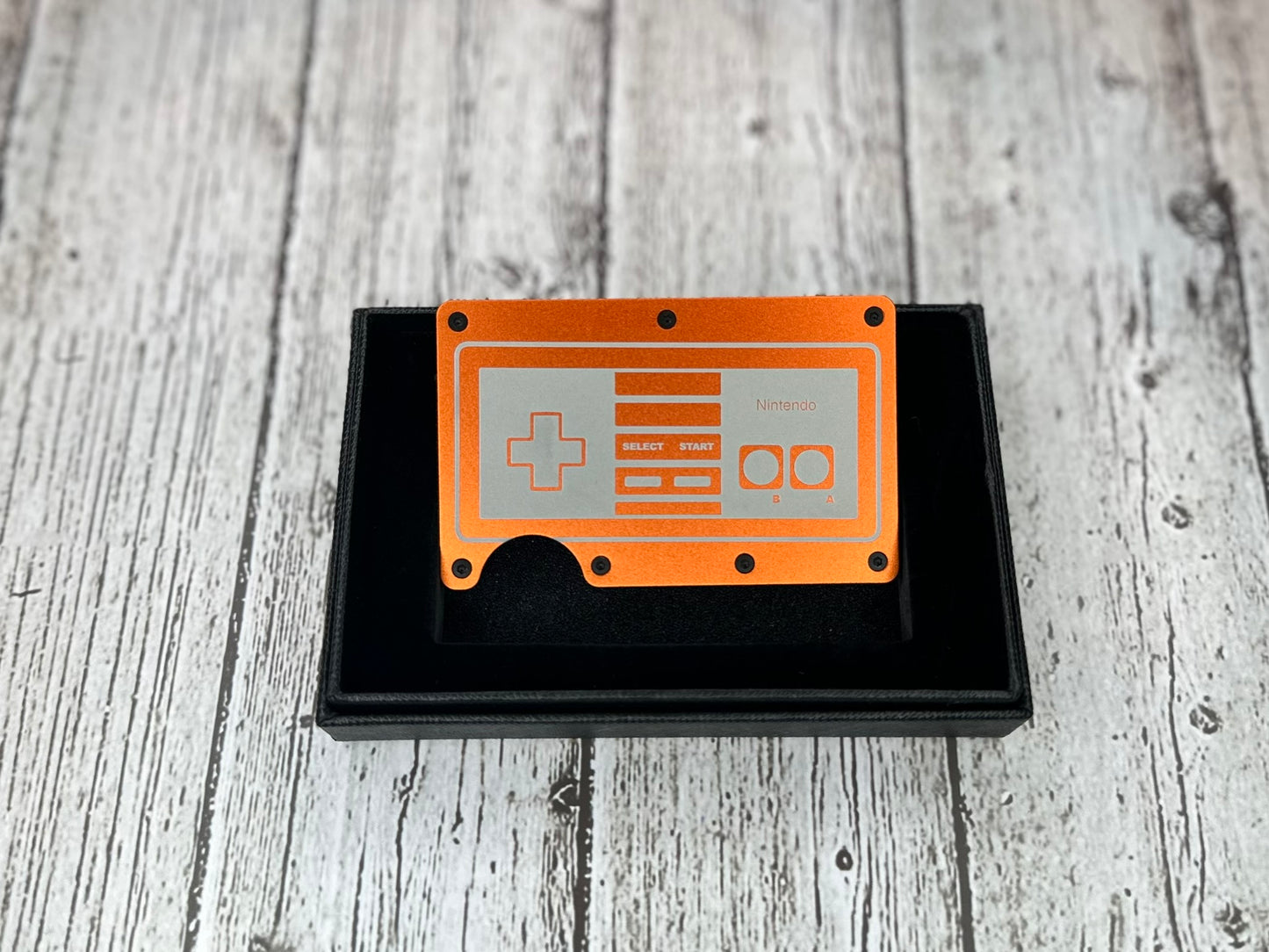Retro Gaming RFID Wallet – Classic Controller EDC Wallet
